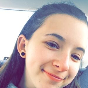 Meet your Posher, Talya